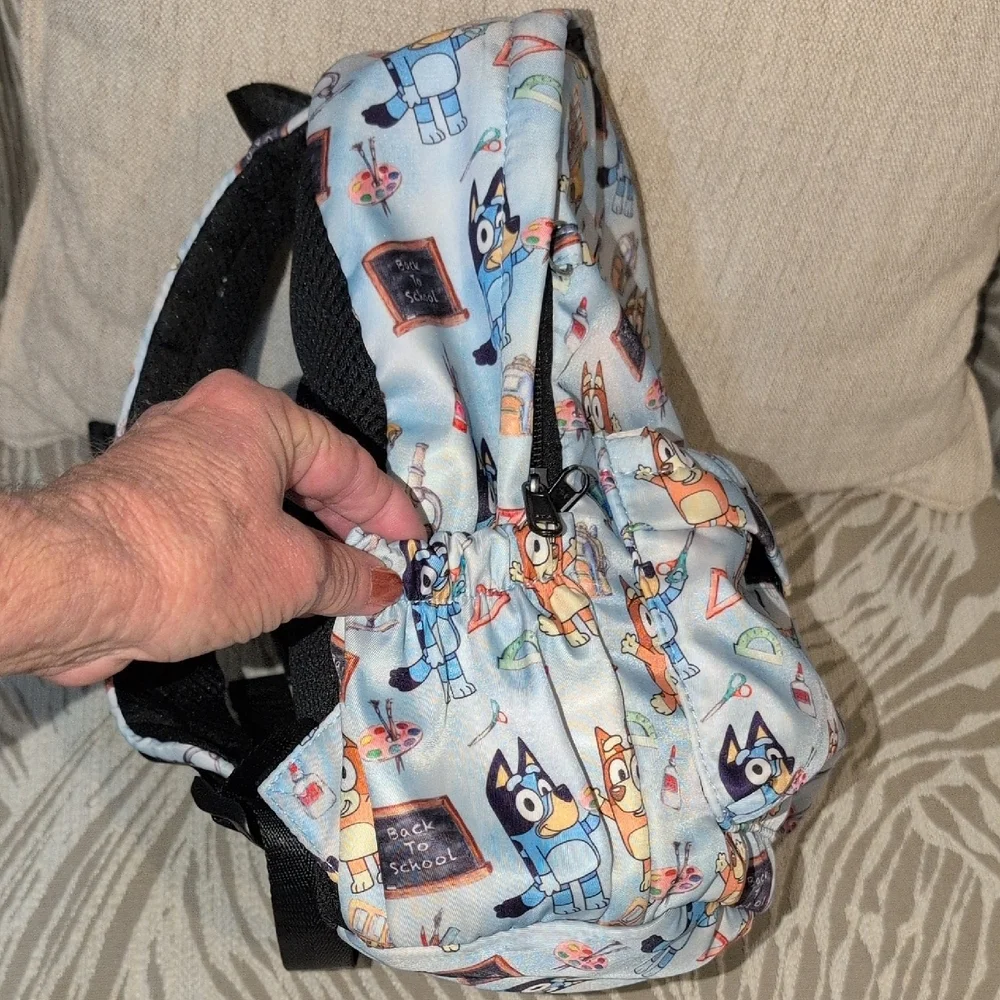 Bluey Backpack & 3 Stuffed Characters